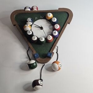 Billards Pool Table Wall Clock...."WORKS"